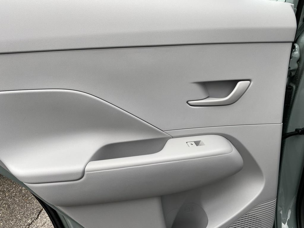 2026 Hyundai KONA SE FWD