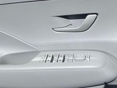 2026 Hyundai KONA SE FWD