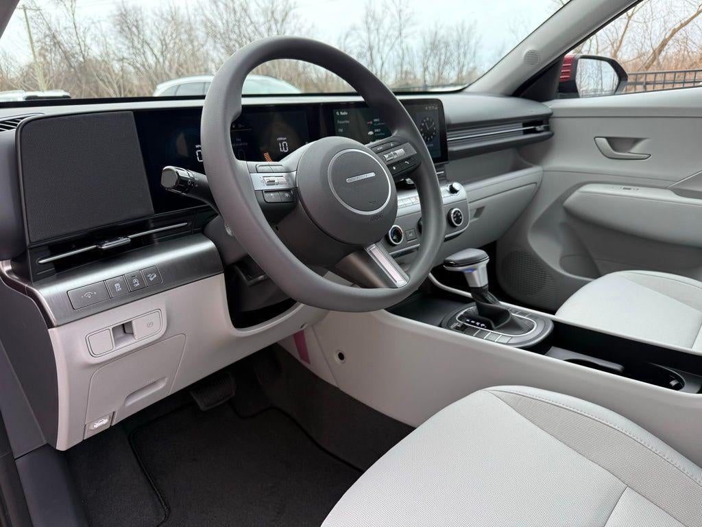 2026 Hyundai KONA SE FWD