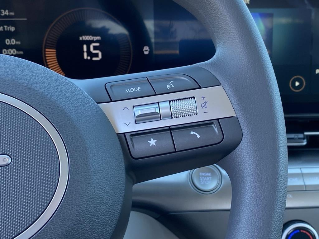 2026 Hyundai KONA SE FWD