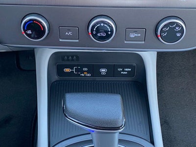 2026 Hyundai KONA SE AWD