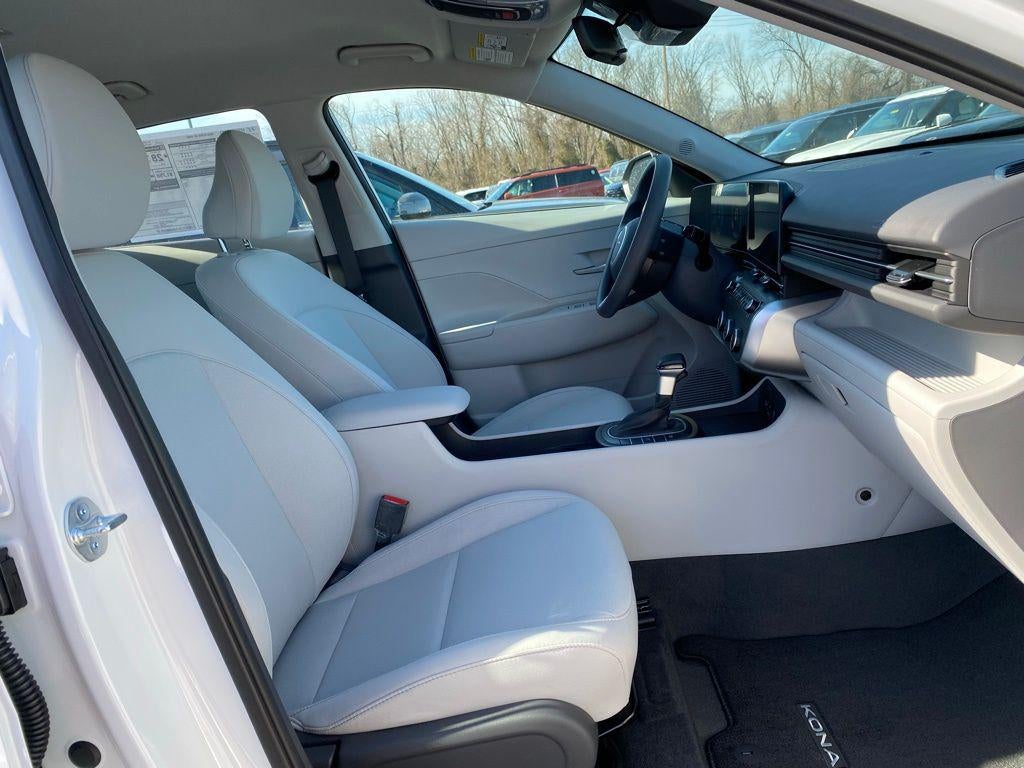 2026 Hyundai KONA SE AWD