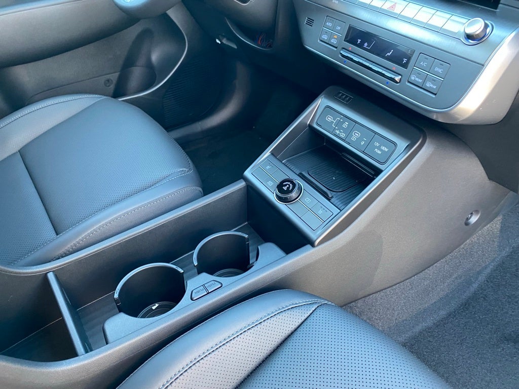 2026 Hyundai KONA SEL Premium AWD