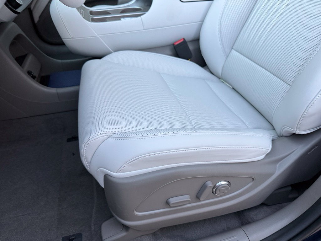 2027 Hyundai PALISADE HYBRID SEL Premium 7 Passenger