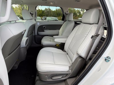 2027 Hyundai PALISADE SEL 7 Passenger