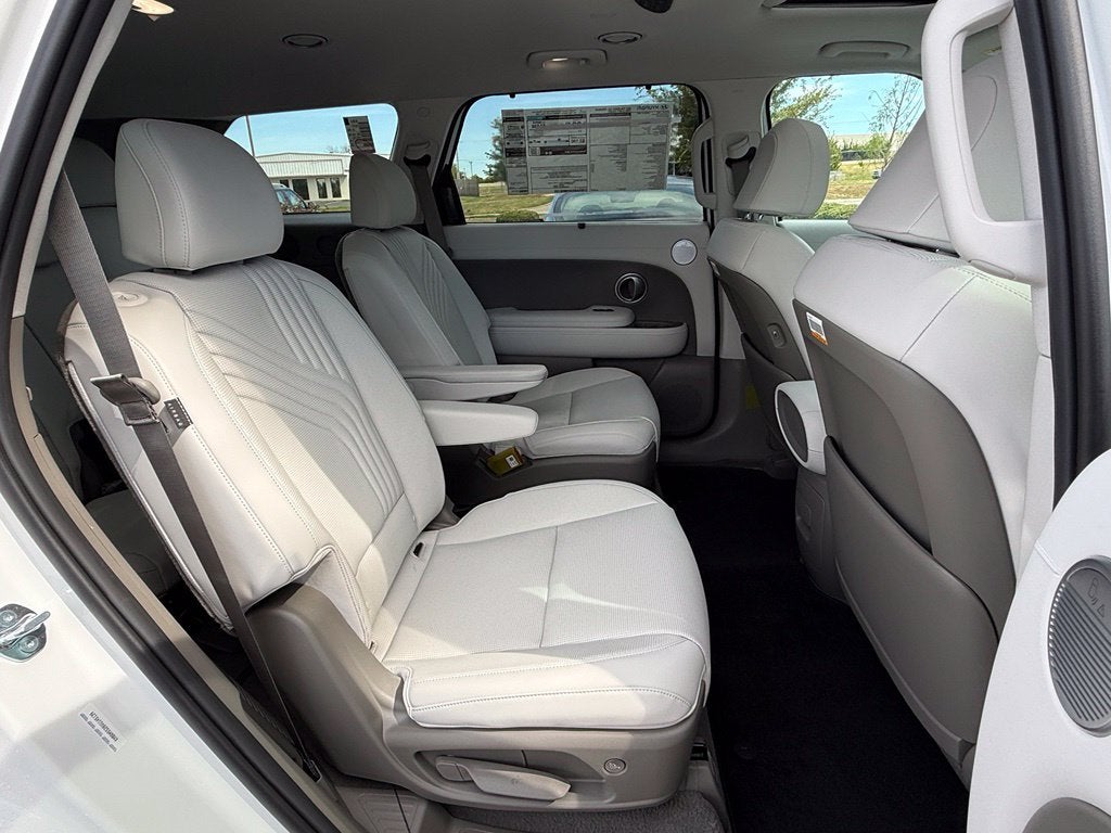 2027 Hyundai PALISADE SEL 7 Passenger