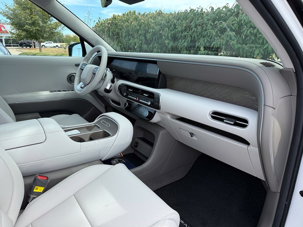 2027 Hyundai PALISADE SEL 7 Passenger