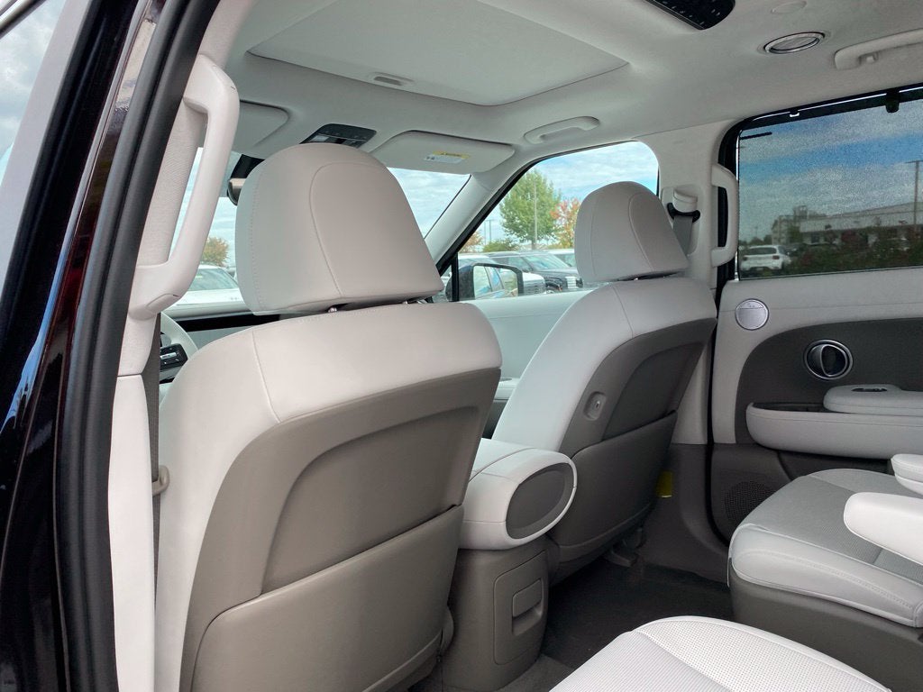 2027 Hyundai PALISADE SEL Premium 7 Passenger