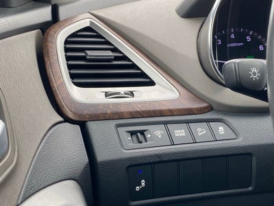 2017 Hyundai SANTA FE SE