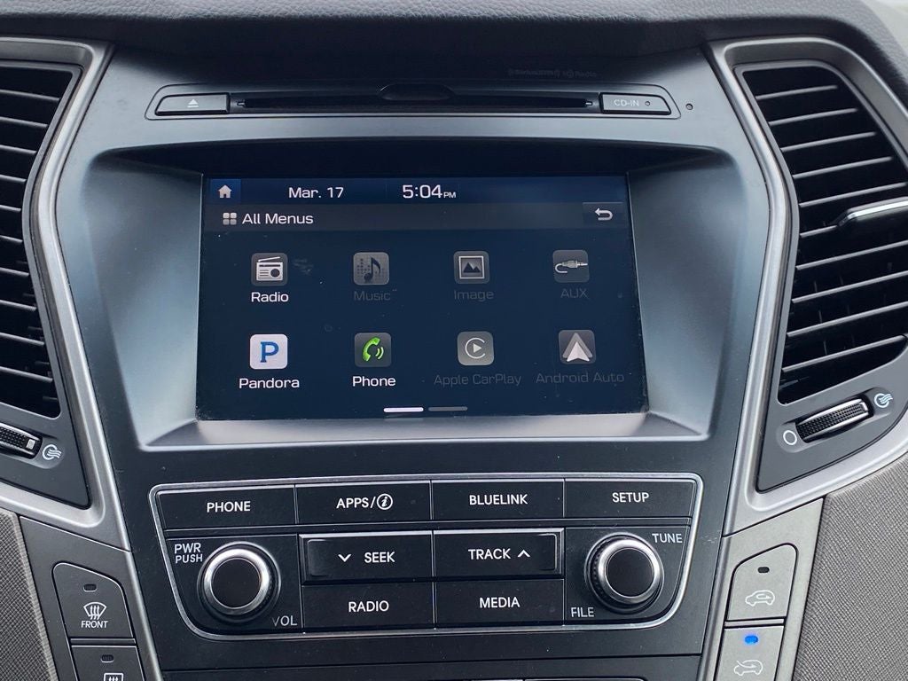 2017 Hyundai SANTA FE SE