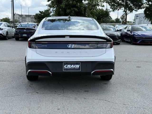 2025 Hyundai SONATA SE