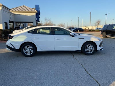 2026 Hyundai SONATA SE