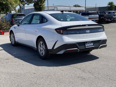 2025 Hyundai SONATA SE