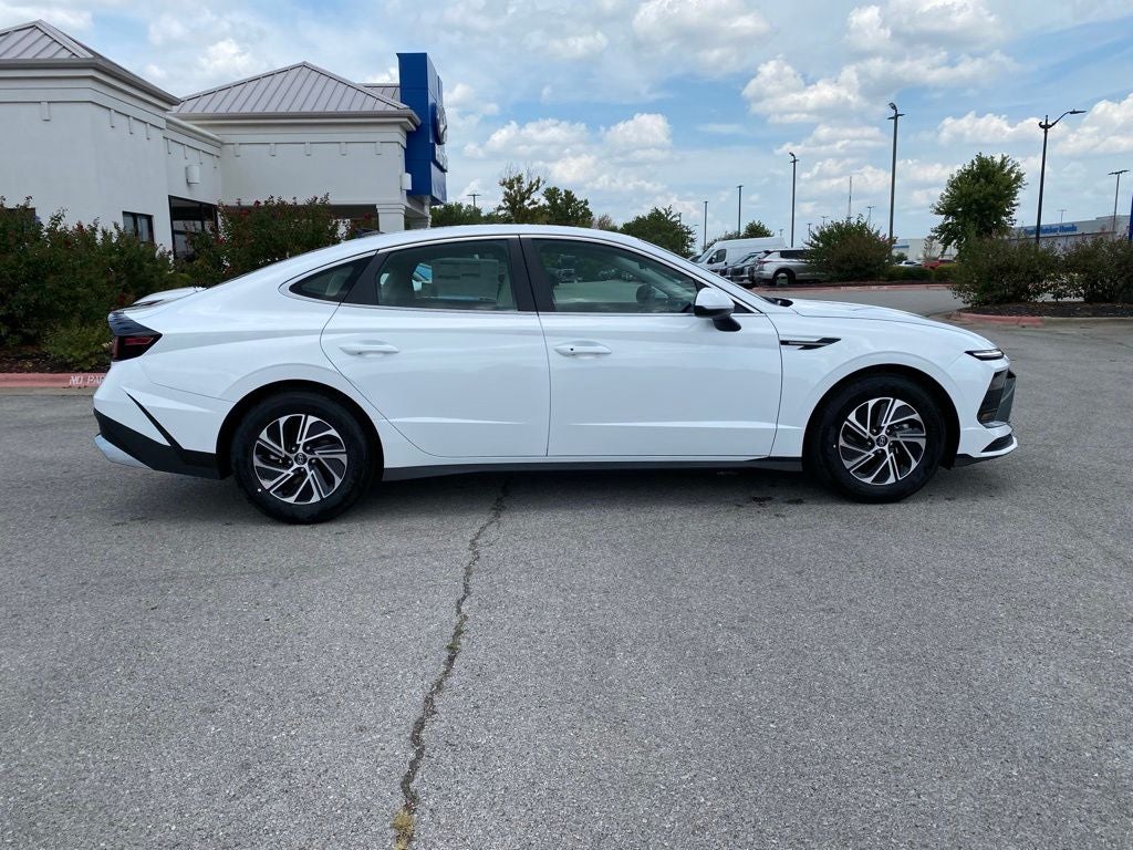 2026 Hyundai SONATA HYBRID Blue