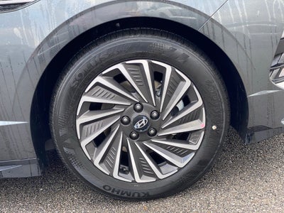 2026 Hyundai SONATA HYBRID SEL