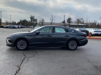 2026 Hyundai SONATA HYBRID SEL