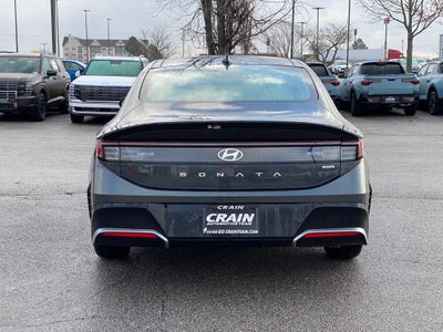 2026 Hyundai SONATA HYBRID SEL