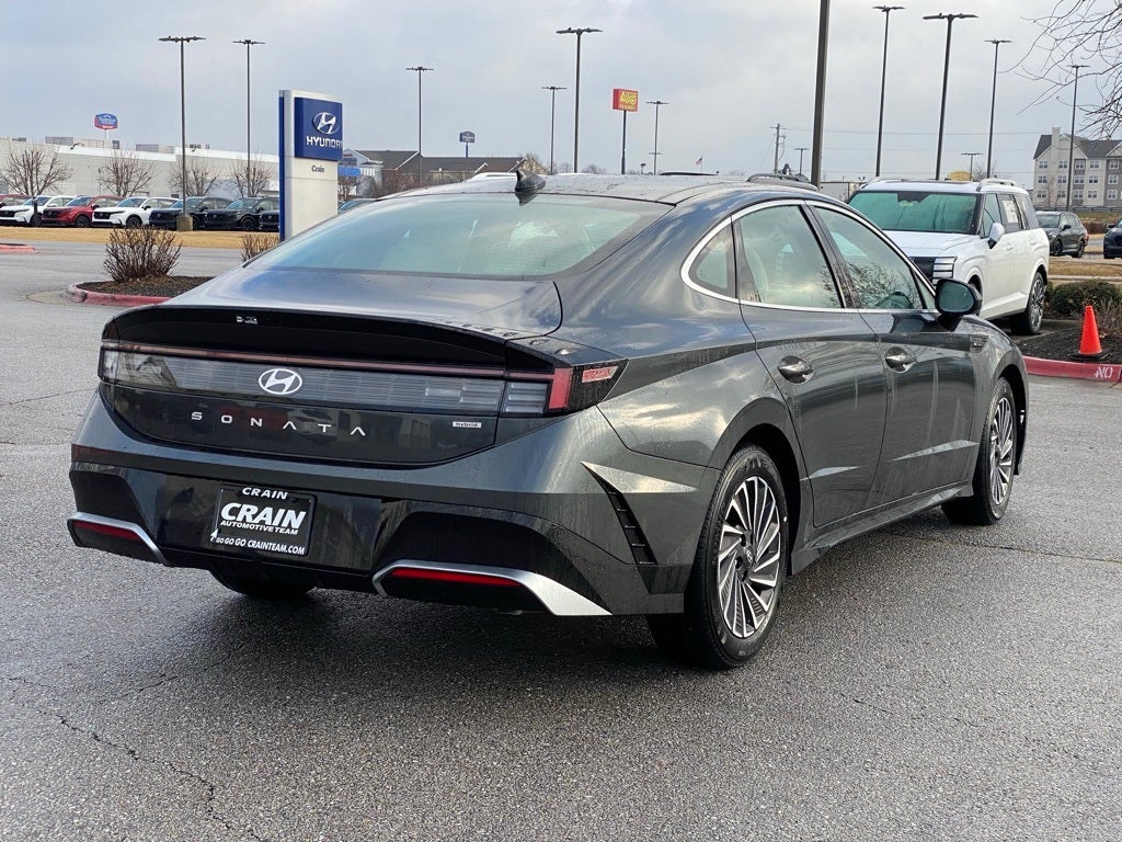 2026 Hyundai SONATA HYBRID SEL