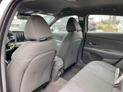 2026 Hyundai ELANTRA SE