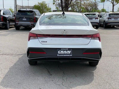 2026 Hyundai ELANTRA SE