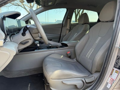 2024 Hyundai ELANTRA SEL ONE OWNER CAR FAX