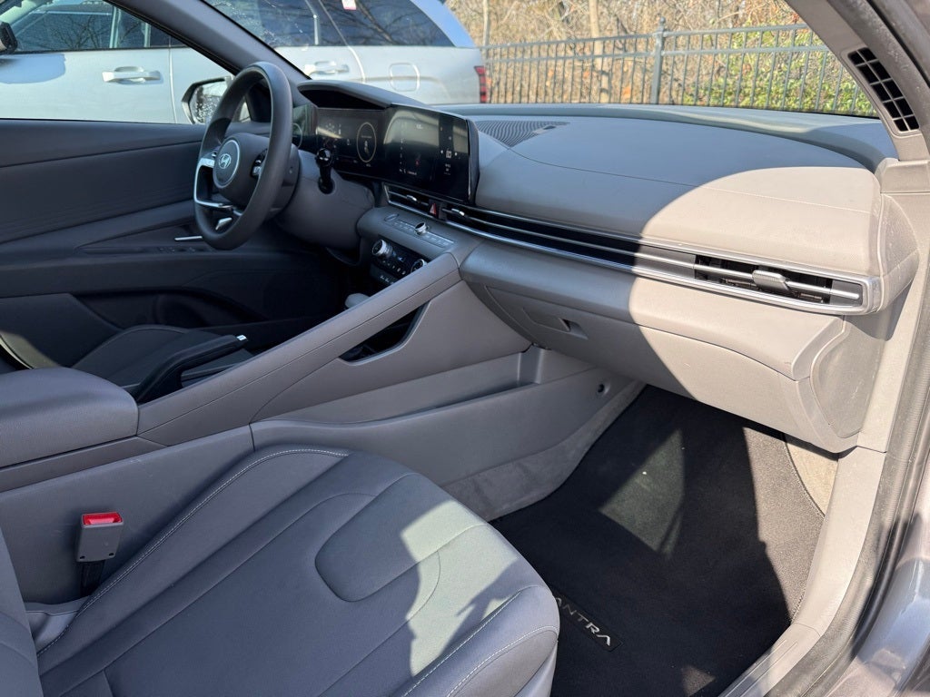 2024 Hyundai ELANTRA SEL ONE OWNER CAR FAX