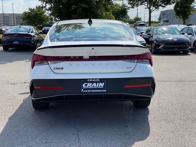2025 Hyundai ELANTRA HYBRID SEL Sport