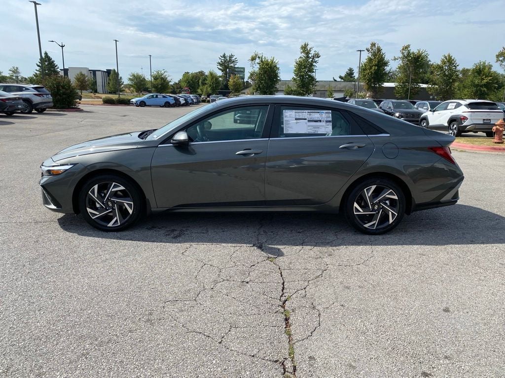 2026 Hyundai ELANTRA HYBRID Limited