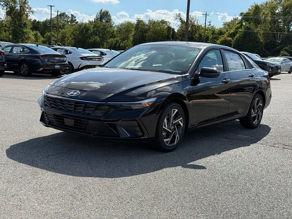 2026 Hyundai ELANTRA Limited