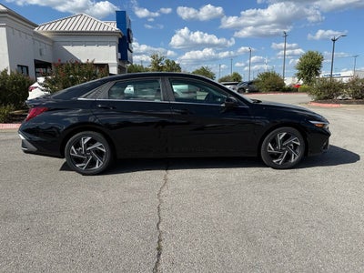2026 Hyundai ELANTRA Limited