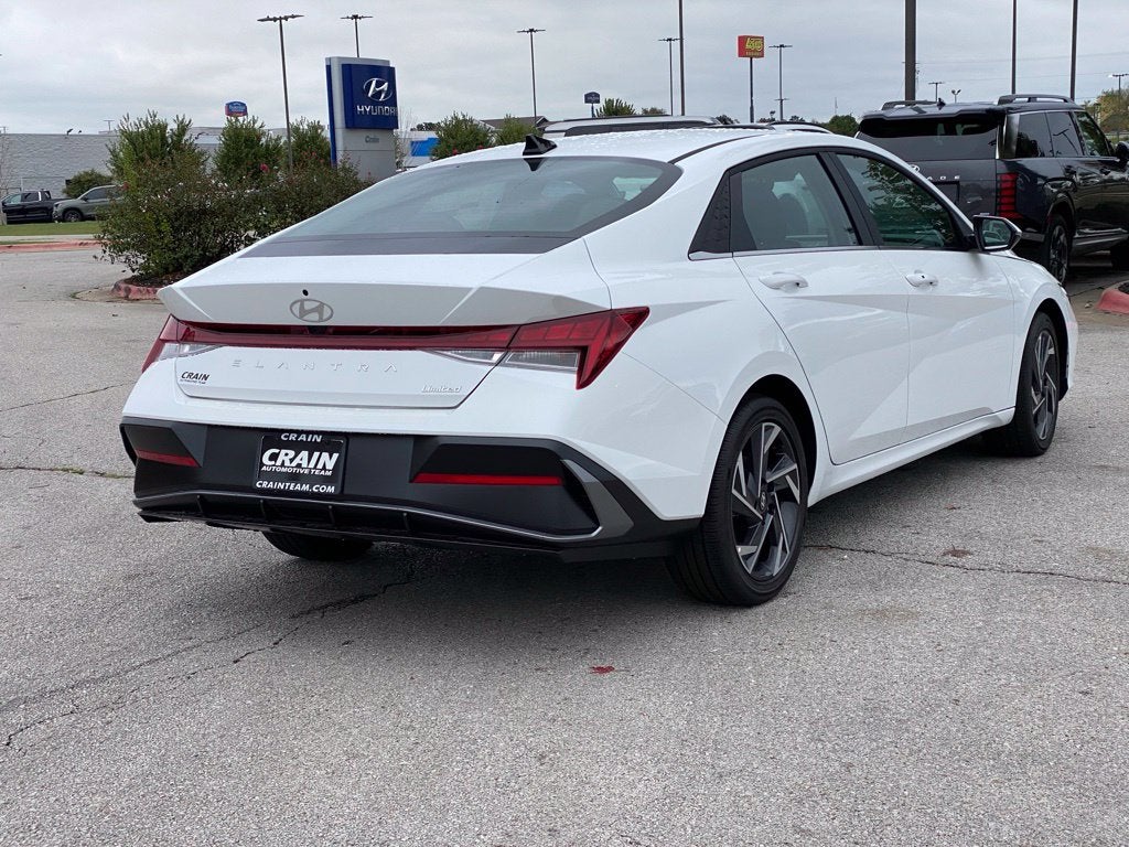 2026 Hyundai ELANTRA Limited
