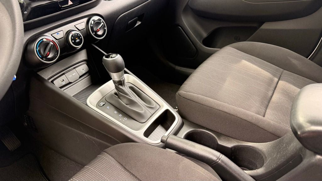 2023 Hyundai VENUE SE ONE OWNER CLEAN CARFAX