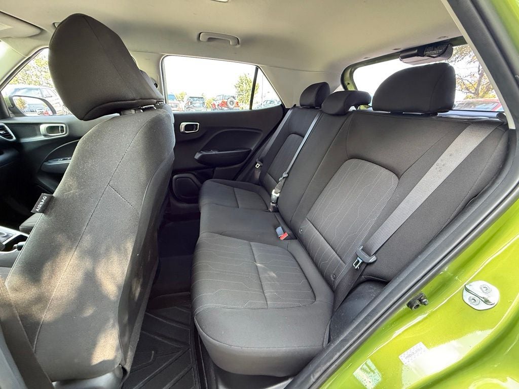 2020 Hyundai VENUE SE