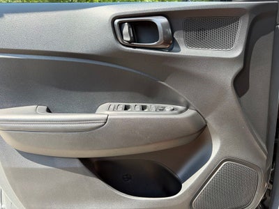 2024 Hyundai VENUE Limited