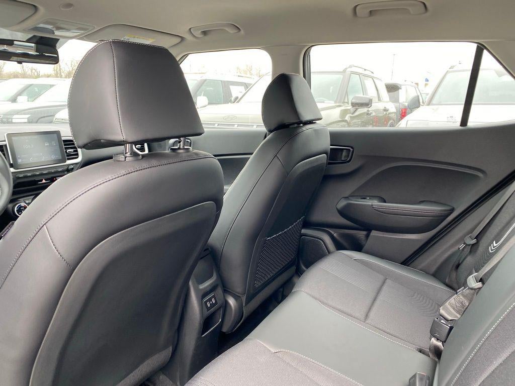 2026 Hyundai VENUE SEL W/Two-Tone Roof