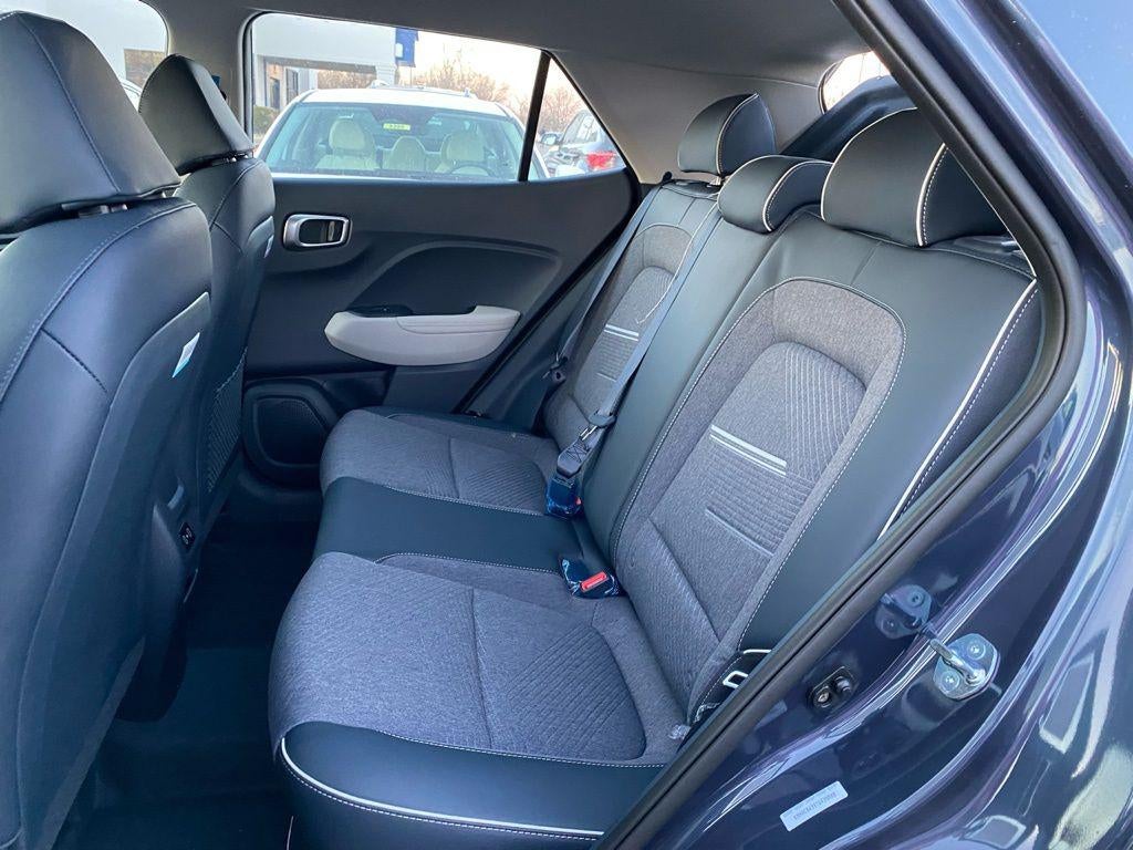 2026 Hyundai VENUE SEL W/Two-Tone Roof