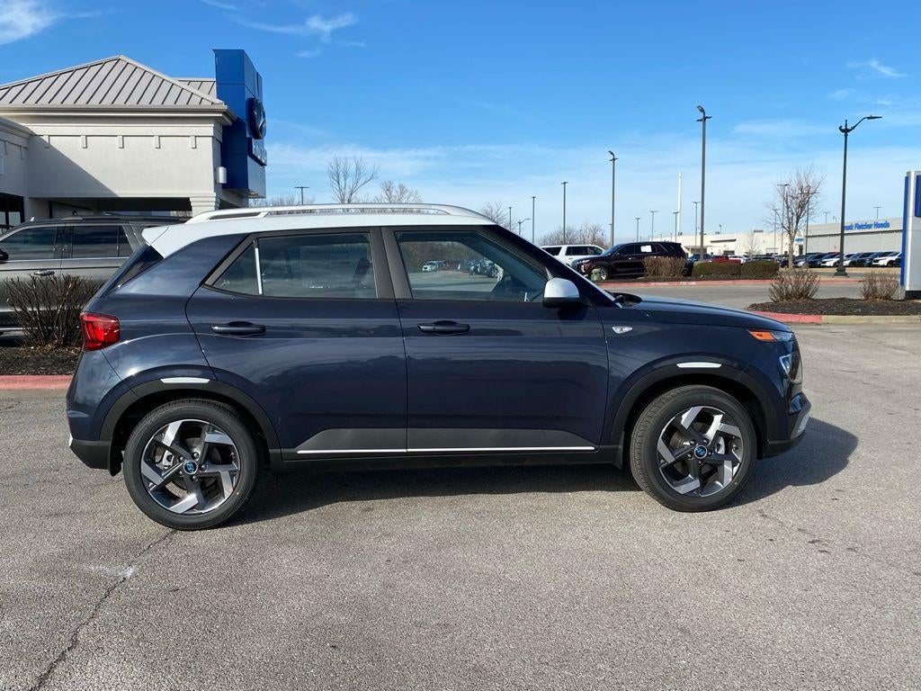 2026 Hyundai VENUE SEL W/Two-Tone Roof