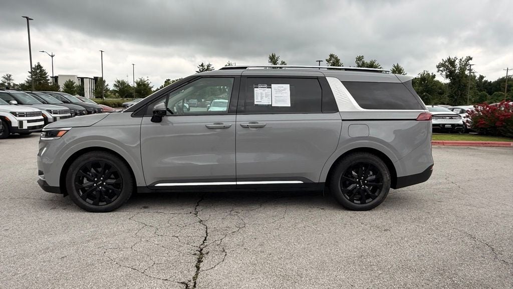 2024 Kia Carnival SX