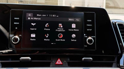 2023 Kia Sportage Hybrid LX LOW MILES