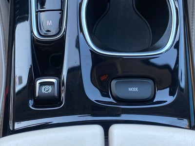 2022 Buick Envision Avenir FWD / TECH PKG / MOONROOF / CLEAN CARFAX