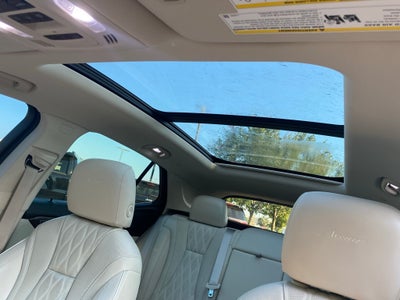 2022 Buick Envision Avenir FWD / TECH PKG / MOONROOF / CLEAN CARFAX