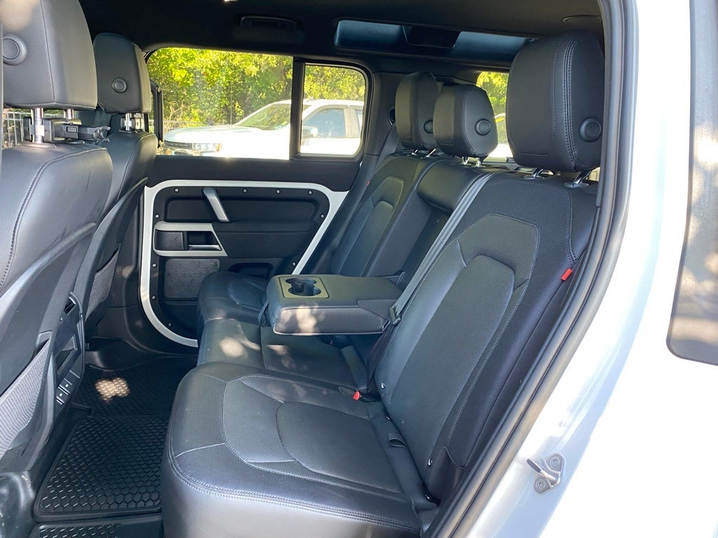 2023 Land Rover Defender 110 X-Dynamic SE