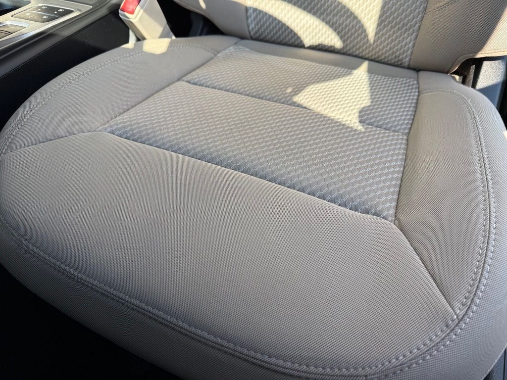 2020 Ford Explorer Base