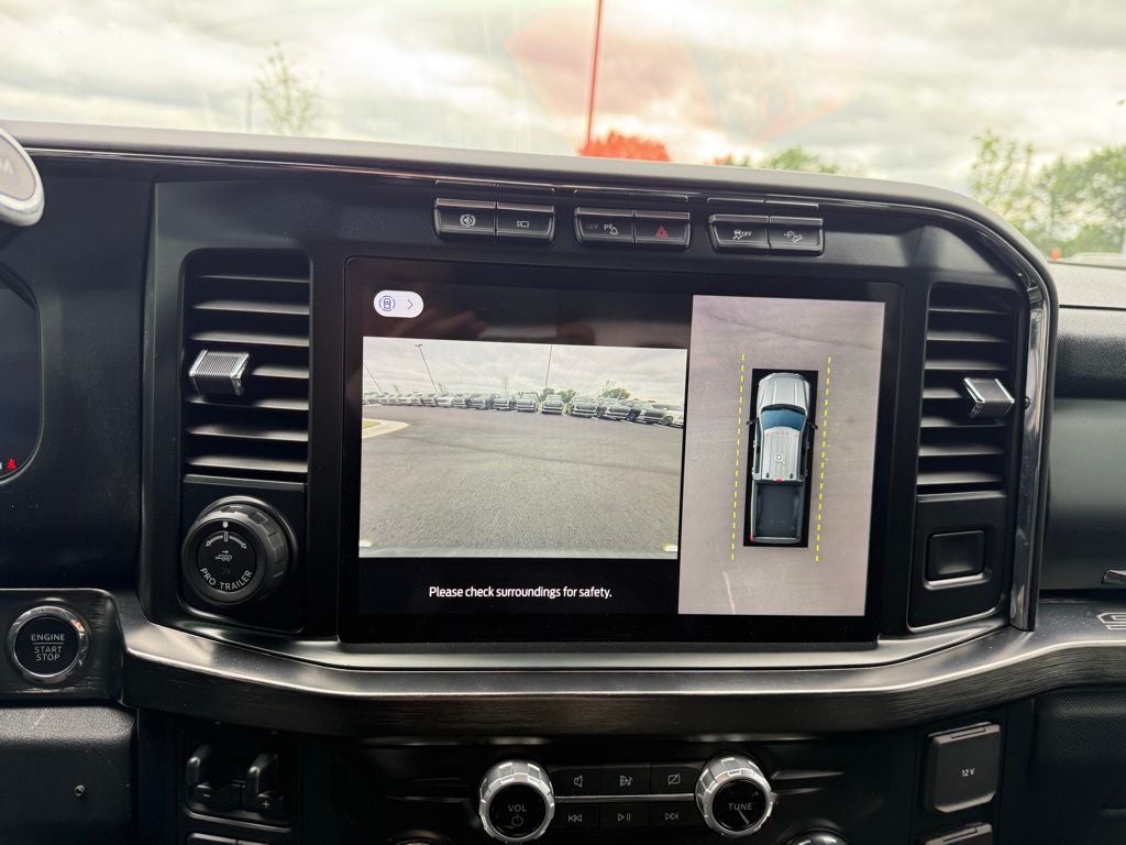 2023 Ford F-350SD Lariat