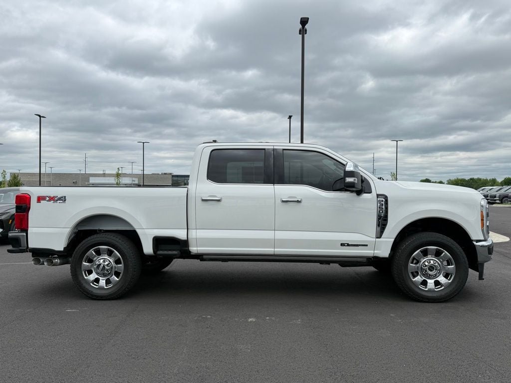 2023 Ford F-350SD Lariat