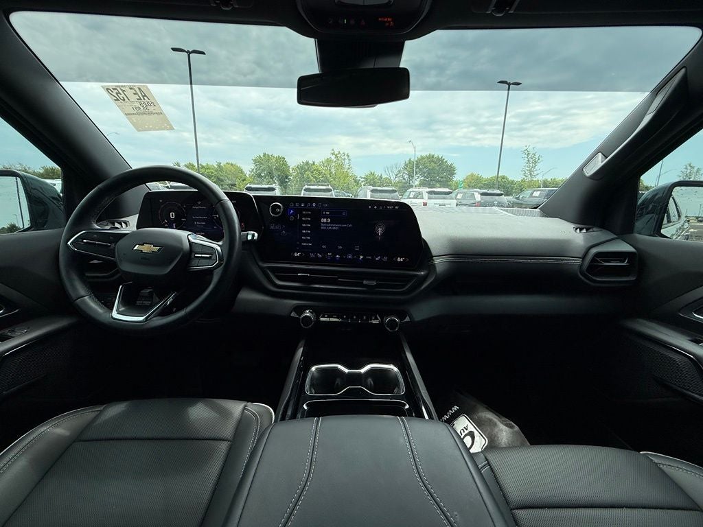 2025 Chevrolet Silverado EV LT