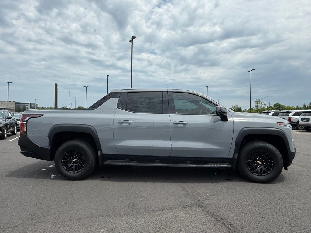 2025 Chevrolet Silverado EV LT