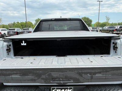 2025 Chevrolet Silverado EV LT