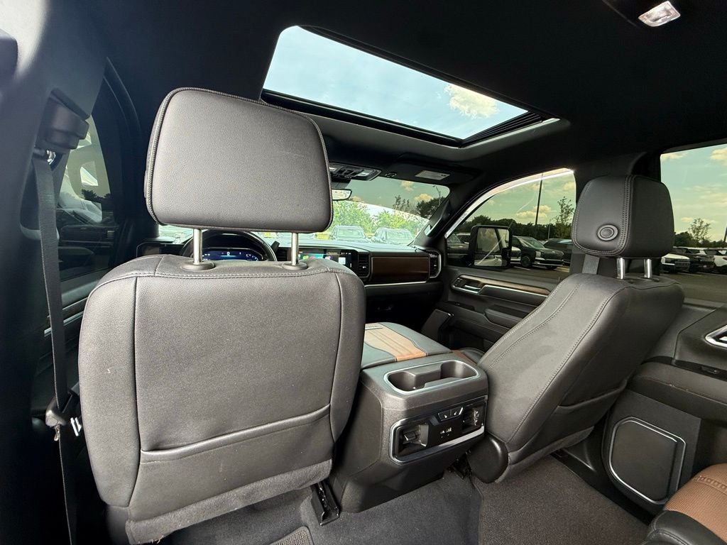 2024 Chevrolet Silverado 3500HD High Country
