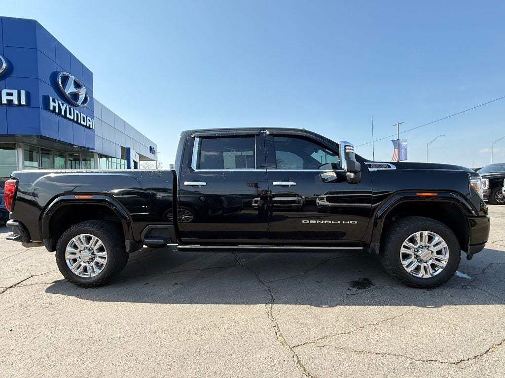 2023 GMC Sierra 2500HD Denali